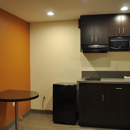 Motel 6 Maple/Main Hesperia Luaran gambar