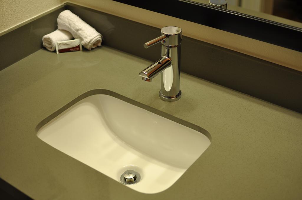 Motel 6 Maple/Main Hesperia Luaran gambar